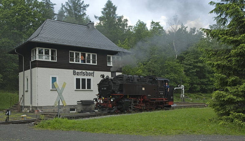 _DSE2558.jpg - Stellwerk von Bertsdorf