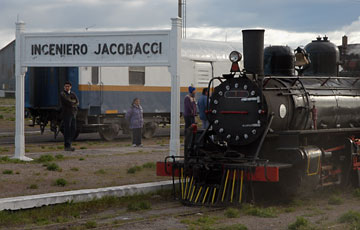 Tren Patagonico and Trochita meet at Jacobacci